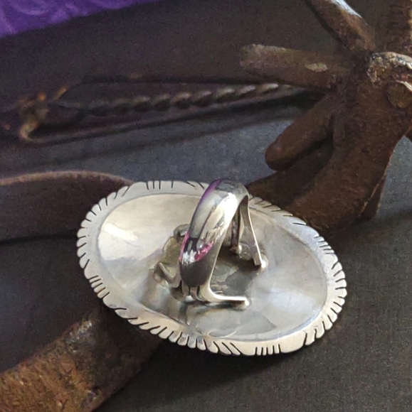 **"SOLD***Vintage Navajo Signed Turquoise Sterling Silver Ring - Picture 8 of 11